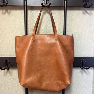 Madewell Transport Tote in English Saddle